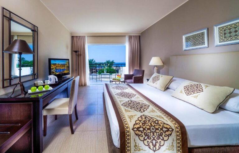 Jaz Fanara Resort
