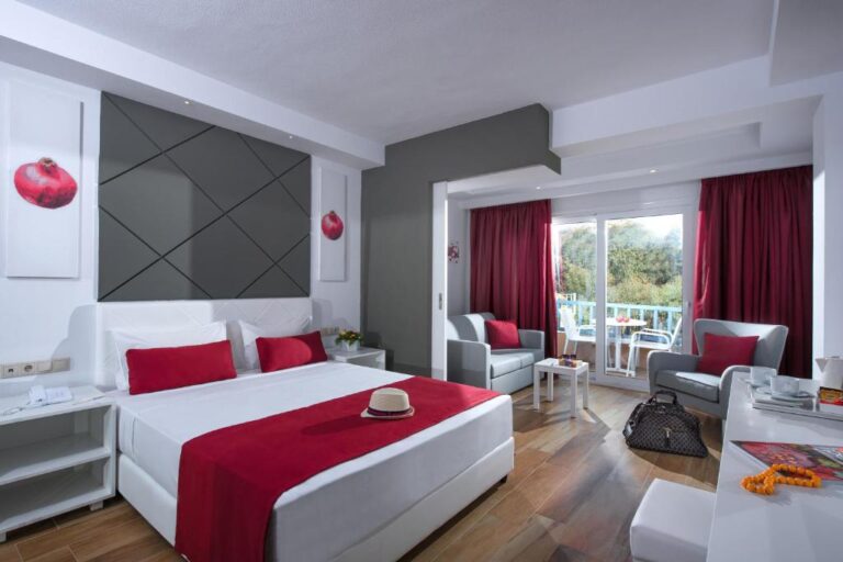 Fodele Beach & Water Park Holiday Resort