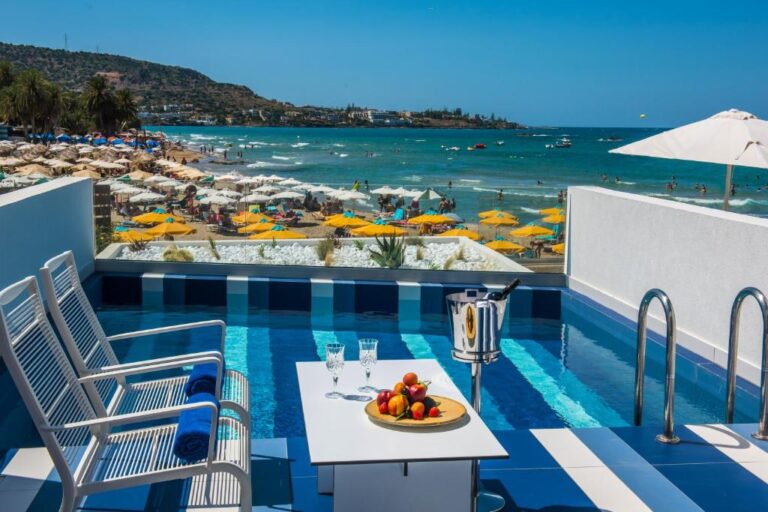 I Resort Beach