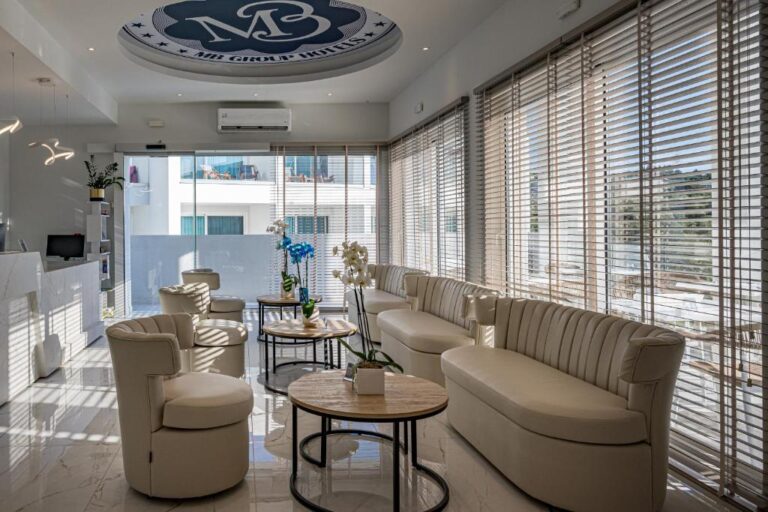 Mirage Bleu Resort