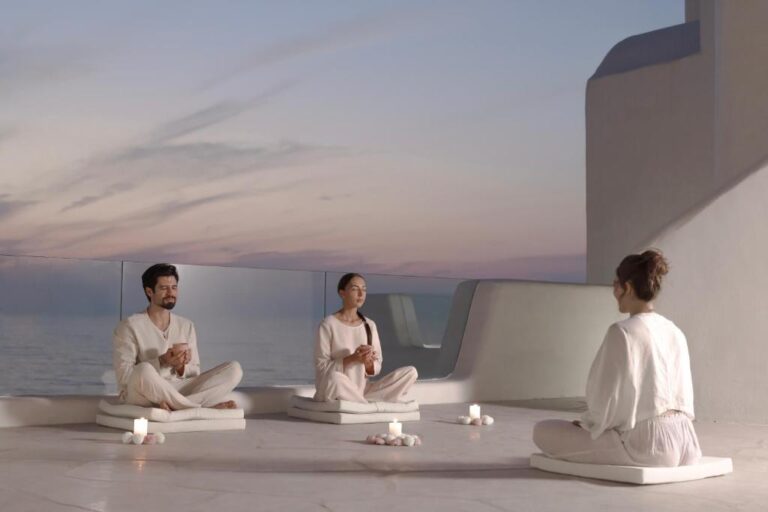 Anantara Santorini Abu Dhabi Retreat
