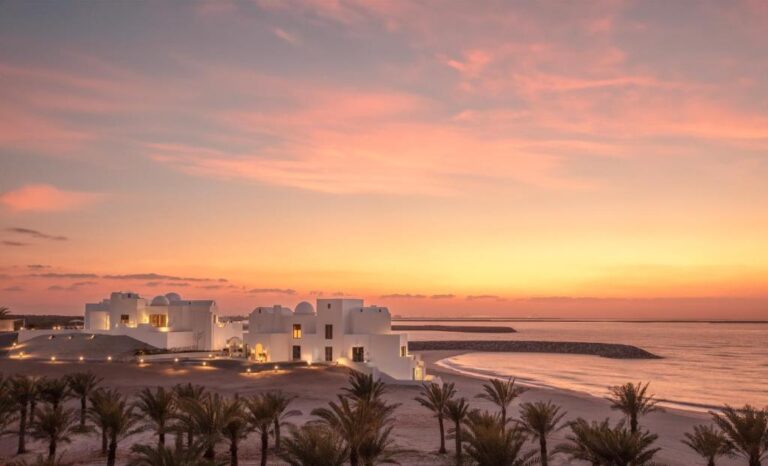 Anantara Santorini Abu Dhabi Retreat