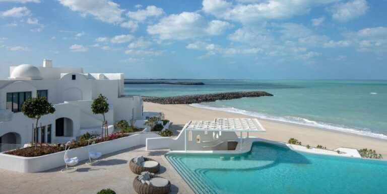 Anantara Santorini Abu Dhabi Retreat