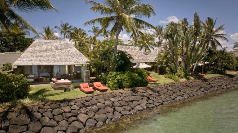 Four Seasons Resort at Anahita