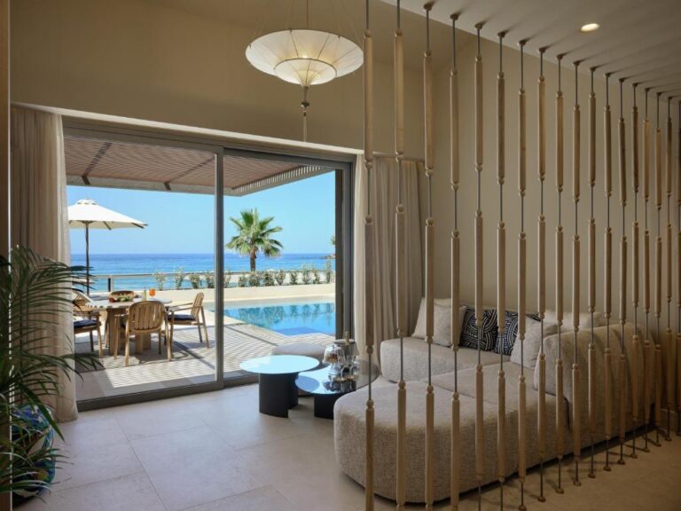 Atlantica Kalliston Resort & Spa