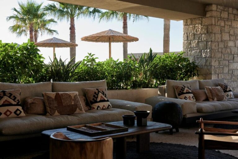 Atlantica Kalliston Resort & Spa
