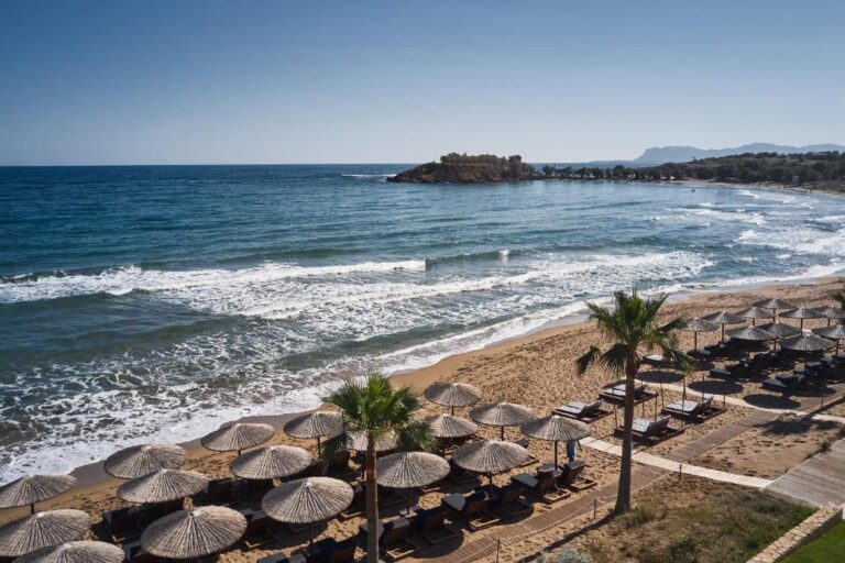 Atlantica Kalliston Resort & Spa