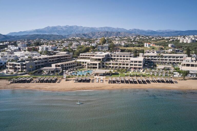 Atlantica Kalliston Resort & Spa