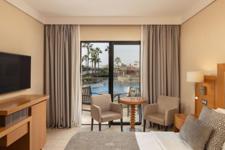 Atlantica Golden Beach
