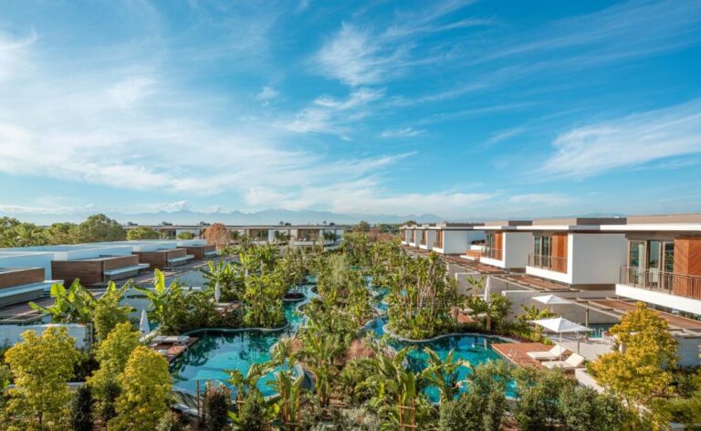 Bayou Villas by Lara Barut Collection