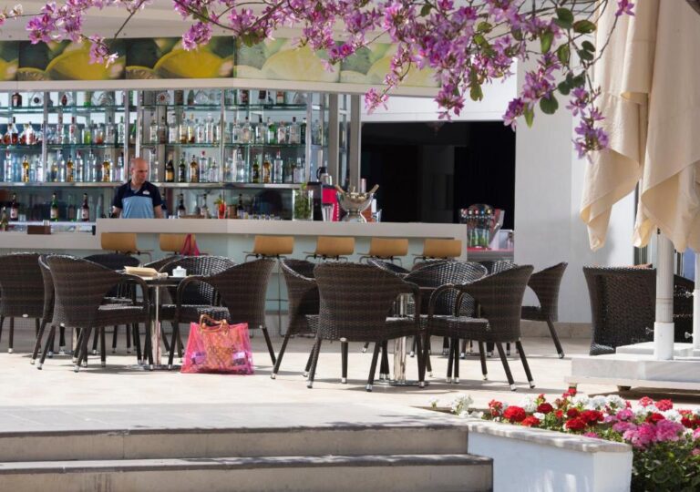 Barut B Suites