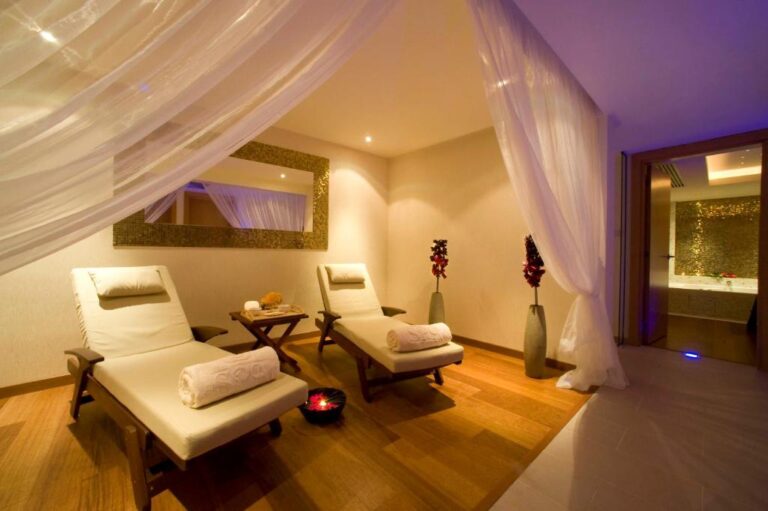 Constantinou Bros Asimina Suites