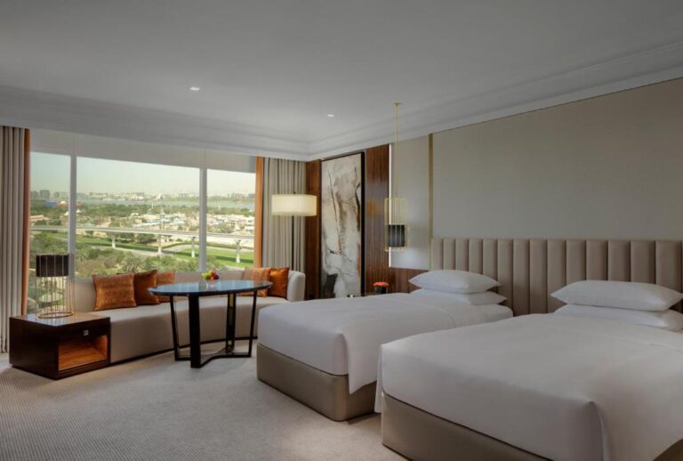 Grand Hyatt Dubai Resort & Waterpark