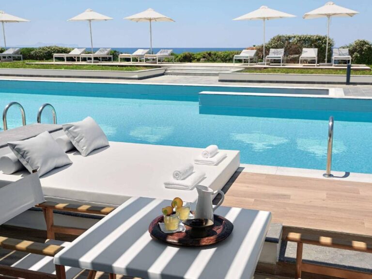 Grecotel LuxMe The White