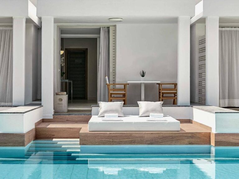 Grecotel LuxMe The White