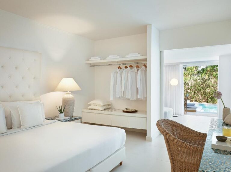 Grecotel LuxMe The White