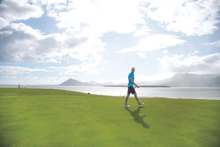 Paradis Beachcomber Golf Resort & Spa