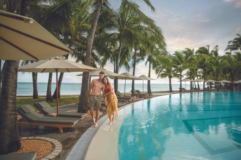 Paradis Beachcomber Golf Resort & Spa