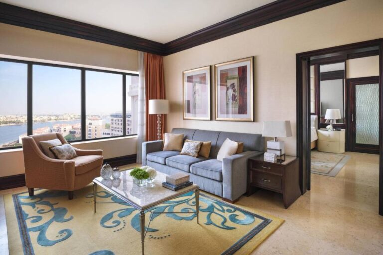 The Ritz Carlton Abu Dhabi Grand Canal