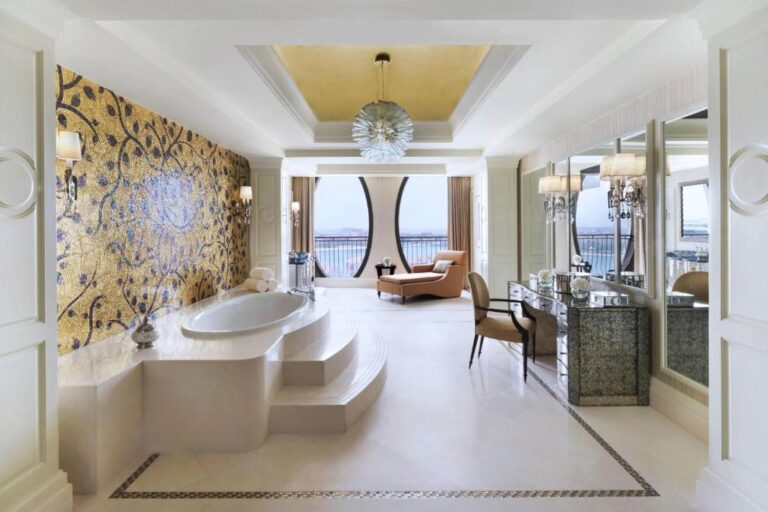The Ritz Carlton Abu Dhabi Grand Canal