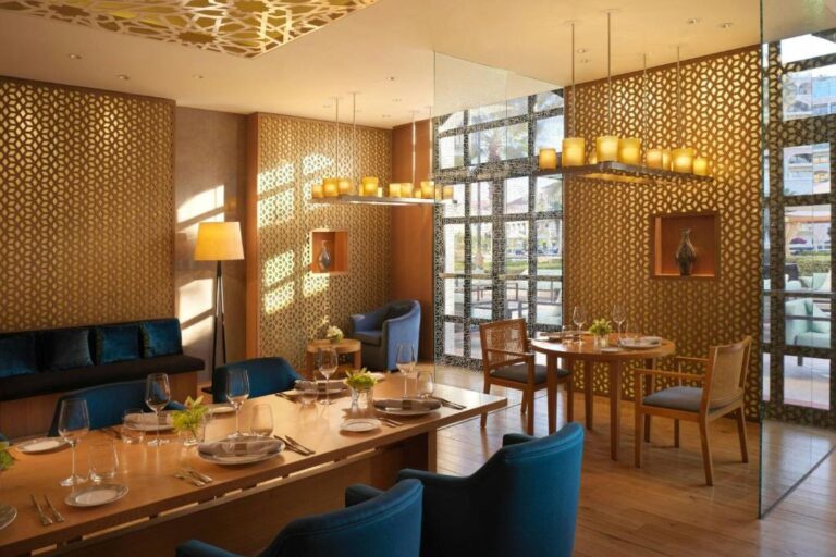 The Ritz Carlton Abu Dhabi Grand Canal