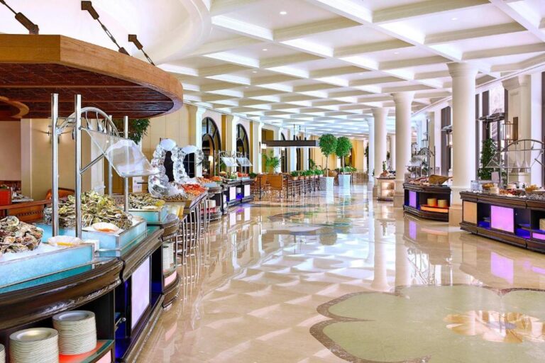 The Ritz Carlton Abu Dhabi Grand Canal