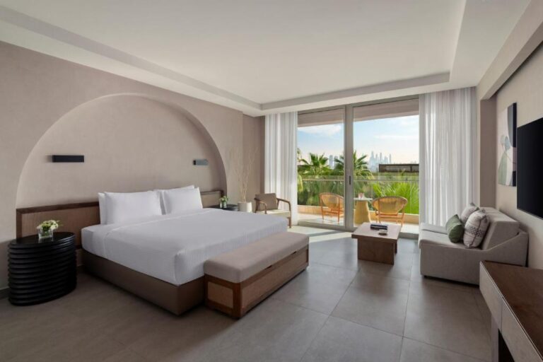 Rixos The Palm Dubai Hotel & Suites