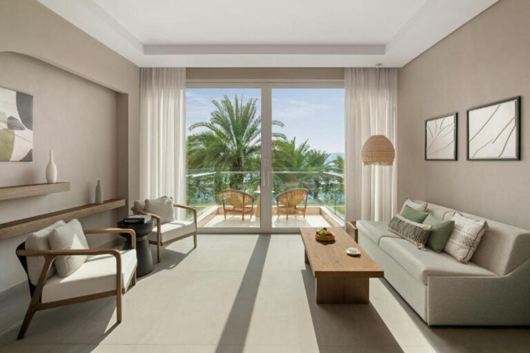 Rixos The Palm Dubai Hotel & Suites