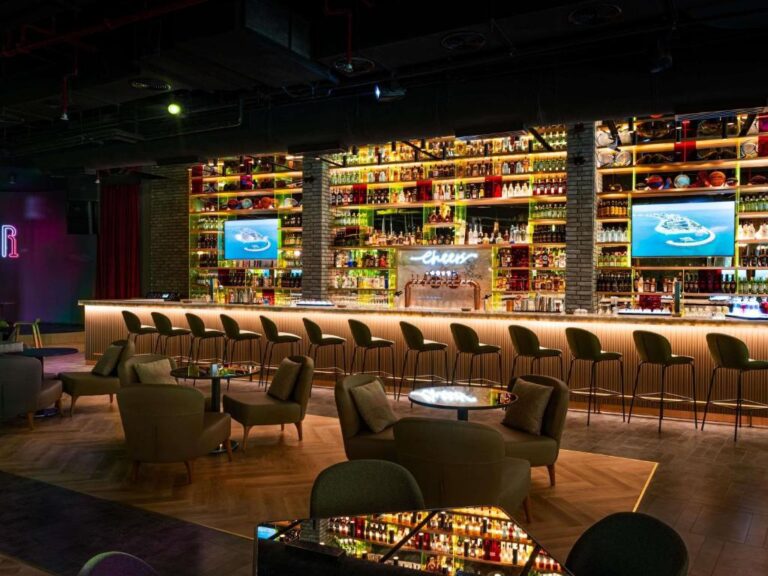 Rixos The Palm Dubai Hotel & Suites
