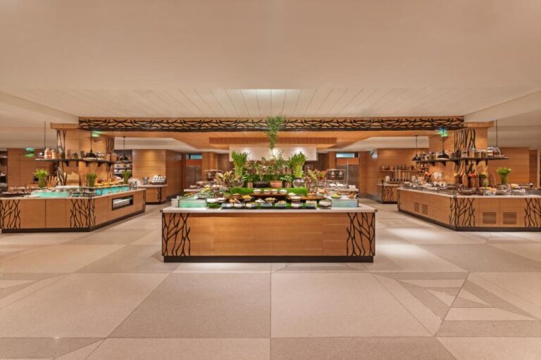 Rixos The Palm Dubai Hotel & Suites