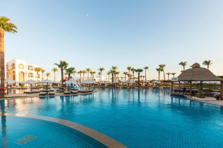 Sunrise Remal Resort 