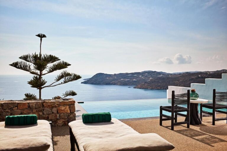 Myconian Utopia Relais & Chateaux