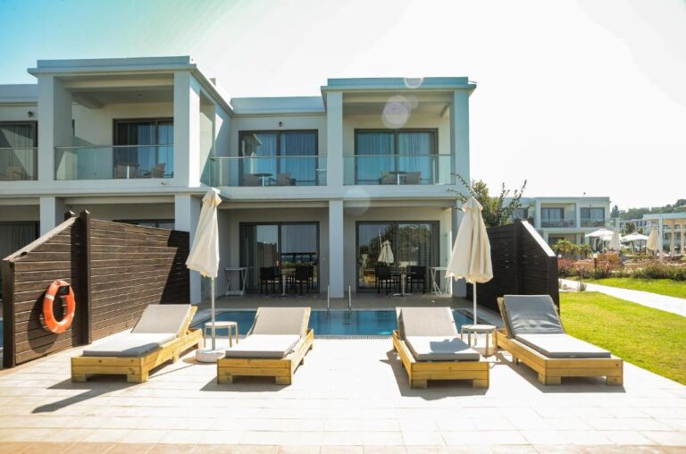 Asterias Beach Resort