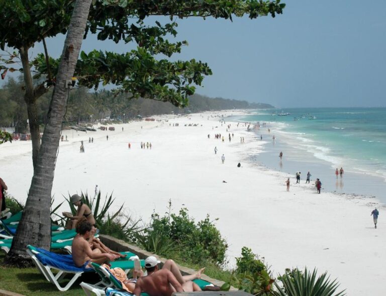 Baobab Beach Resort & Spa