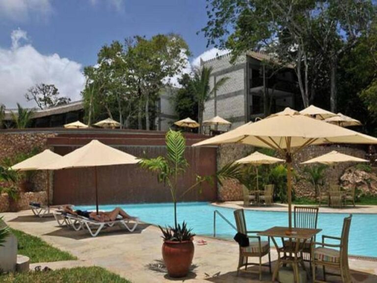 Baobab Beach Resort & Spa
