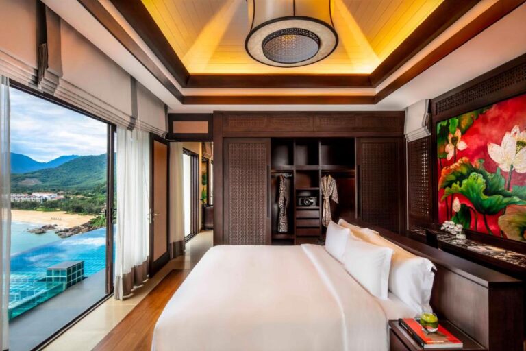 Banyan Tree Lang Co Vietnam 5*