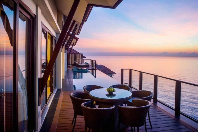 Banyan Tree Lang Co Vietnam 5*