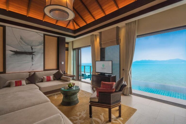 Banyan Tree Lang Co Vietnam 5*