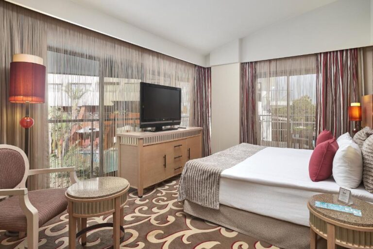 Cornelia Diamond Golf Resort & SPA