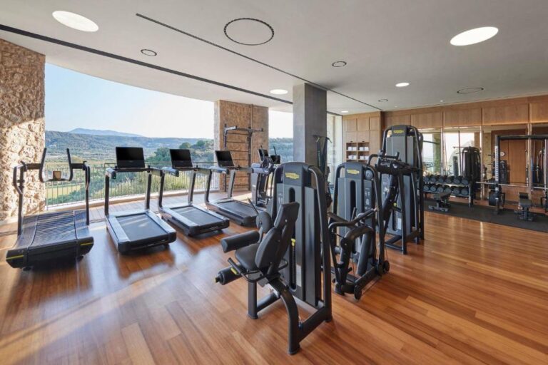 Mandarin Oriental, Costa Navarino 5*