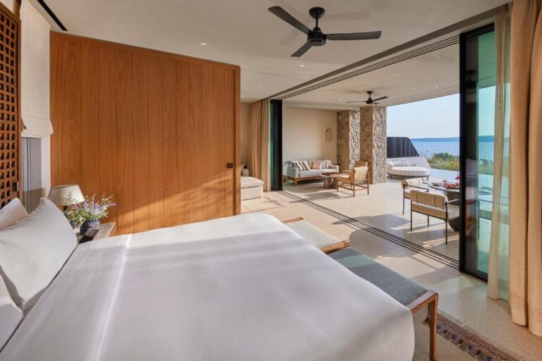 Mandarin Oriental, Costa Navarino 5*