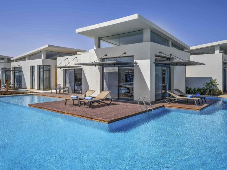 Rixos Premium Magawish Suites & Villas