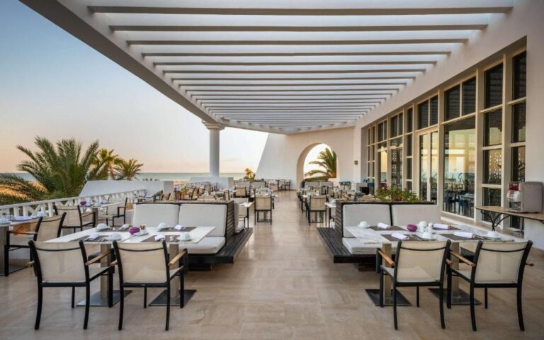 Radisson Blu Palace Resort