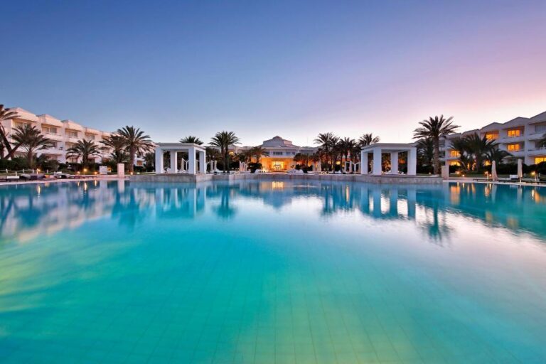 Radisson Blu Palace Resort