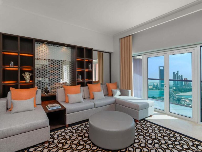 Rixos Marina Abu Dhabi 
