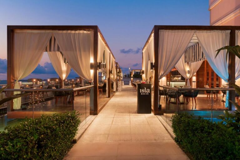 Rixos Marina Abu Dhabi 