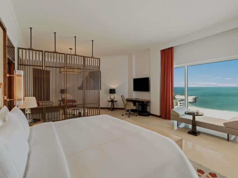 Rixos Marina Abu Dhabi 