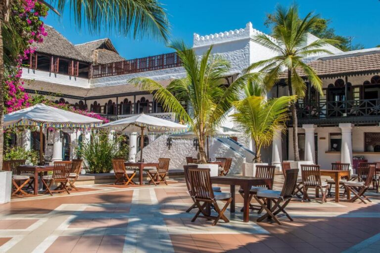 Serena Beach & SPA