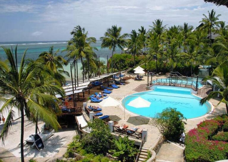 Voyager Beach Resort