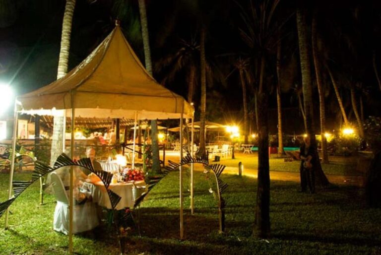 Voyager Beach Resort